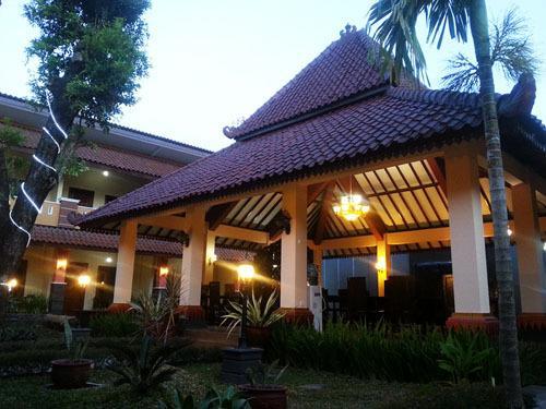 3C Familia Residence Yogyakarta Exterior photo